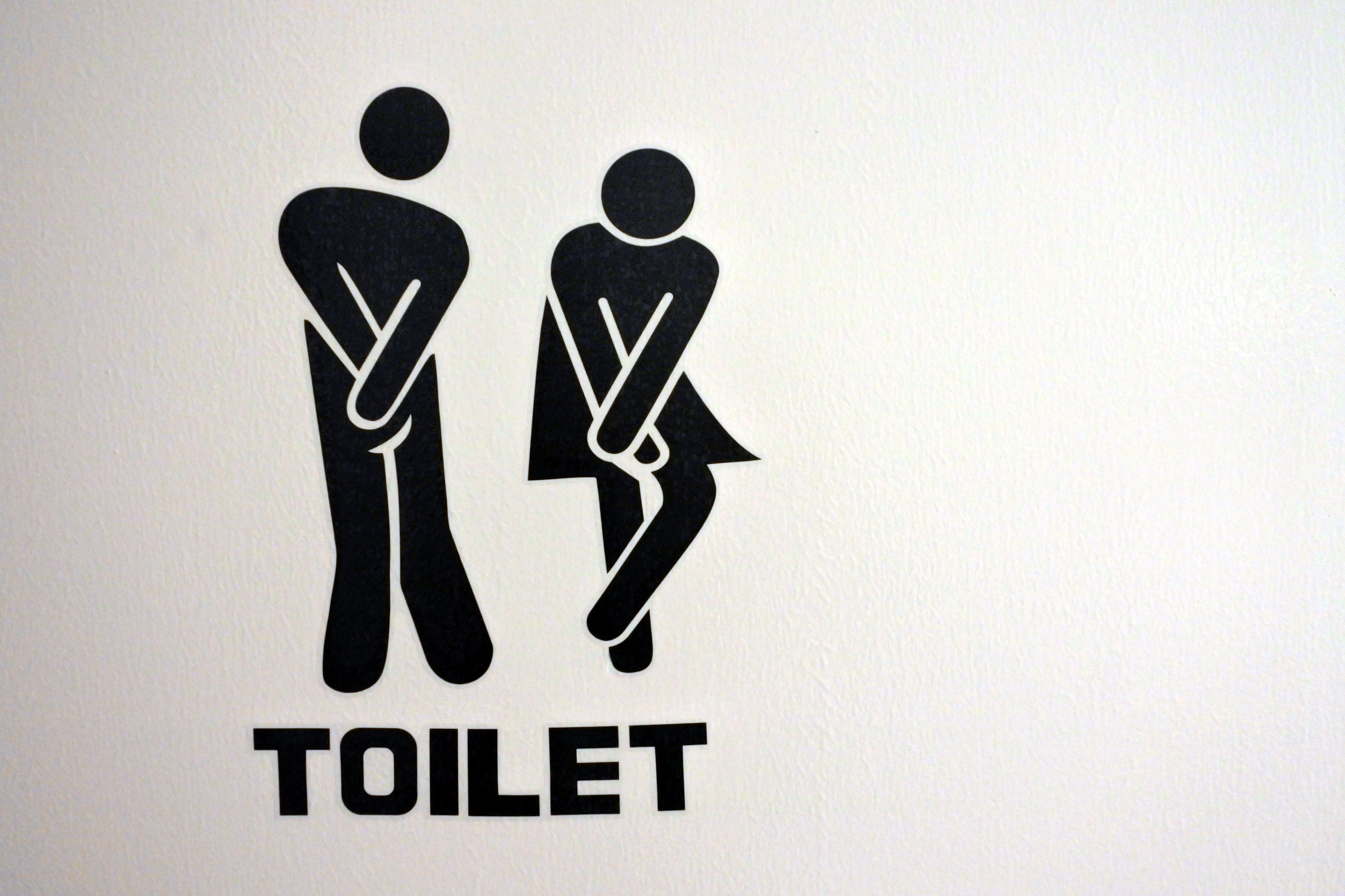 Jedným z príznakov zápalu močových ciest je časté používanie toalety