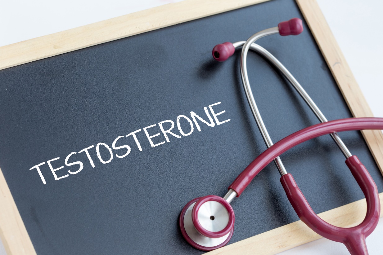Čo je to hormón Testosterón a ako ovplyvňuje mužský organizmus?