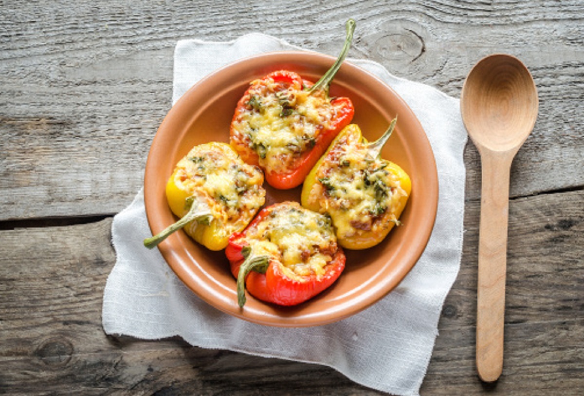 Zdravý recept z čerstvej papriky: Ako na plnenú pečenú papriku?