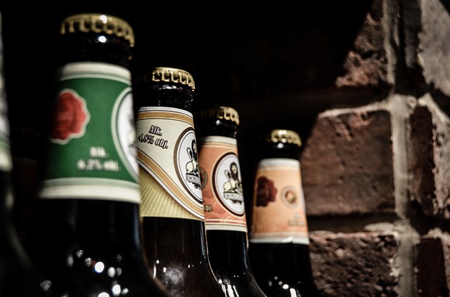 Za zápach úst môže často aj alkohol Zápach v ústach z alkoholu