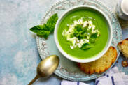 Jednoduchá a zdravá špenátová polievka. Aký je náš recept?