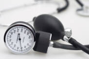 Viete, ako správne používať tlakomer a ako merať krvný tlak?