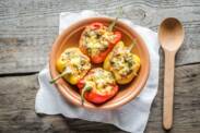 Zdravý recept z čerstvej papriky: Ako na plnenú pečenú papriku?