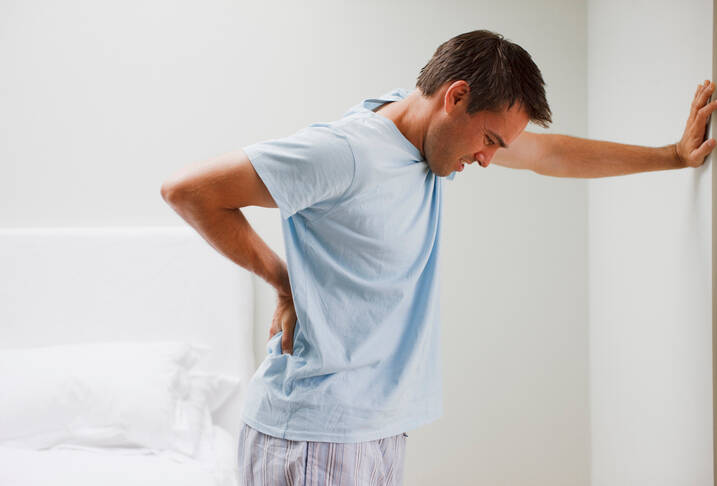 Spondylartritída: Bolesť pre zápal chrbta a kĺbov rúk i nôh?