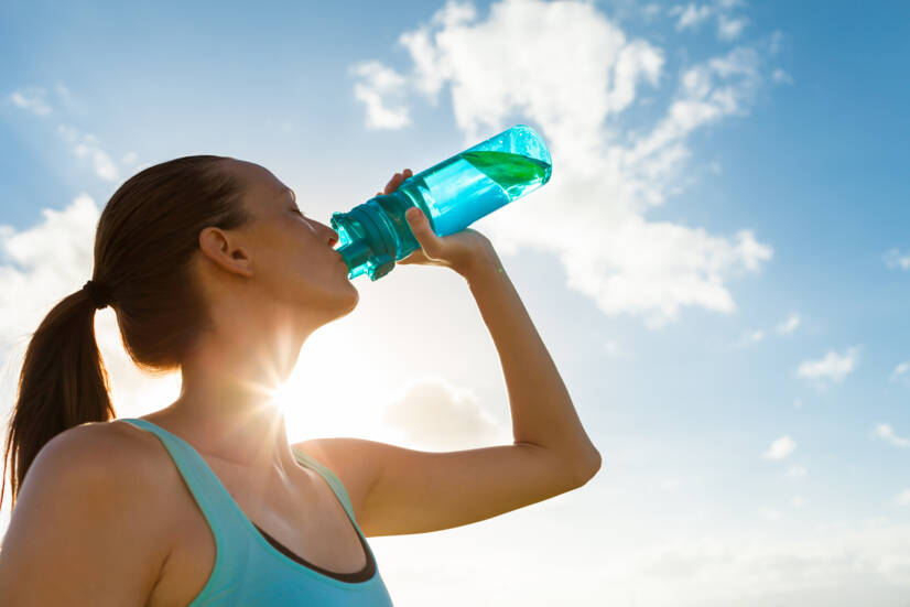 Udržanie zdravia v lete: Vhodné stravovanie a hydratácia (pitný režim)