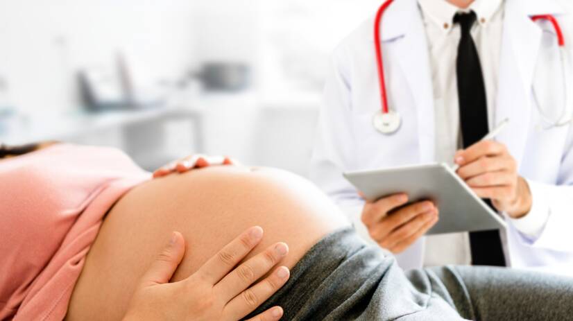 Výtok v tehotenstve: čo je normálne a čo vyžaduje návštevu lekára?