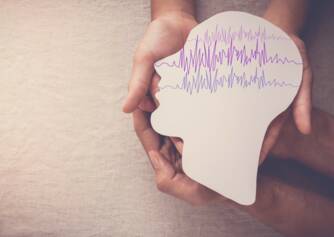 Čo je epilepsia, aké má druhy a príznaky? Čo vyvoláva záchvaty?