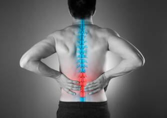 Spondylodiscitída: Ako príčina dlhodobej bolesti chrbta? + Príznaky