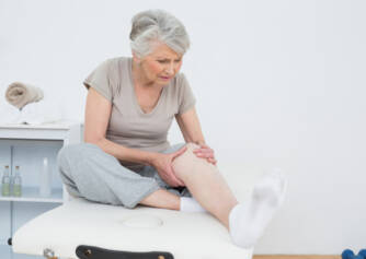 Artróza kolena: Pomaly, ale isto ničí kolenné kĺby, ako ju liečiť?
