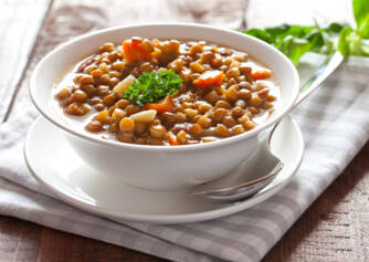 Šošovicová polievka: Jednoduchý recept na hodnotný a zdravý pokrm?