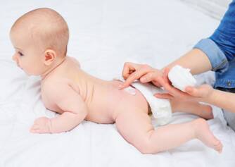 Vyrážky a zapareniny od plienok: aké sú účinne riešenia pre deti? Čo pomôže?