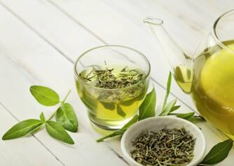 Zelený čaj: spoločník zdravia jesenno-zimných dní? Prečo piť tento silný antioxidant?