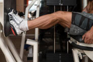 Cviky na stehná a lýtka. Ako správne posilňovať svaly dolných končatín?