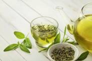 Zelený čaj: spoločník zdravia jesenno-zimných dní? Prečo piť tento silný antioxidant?